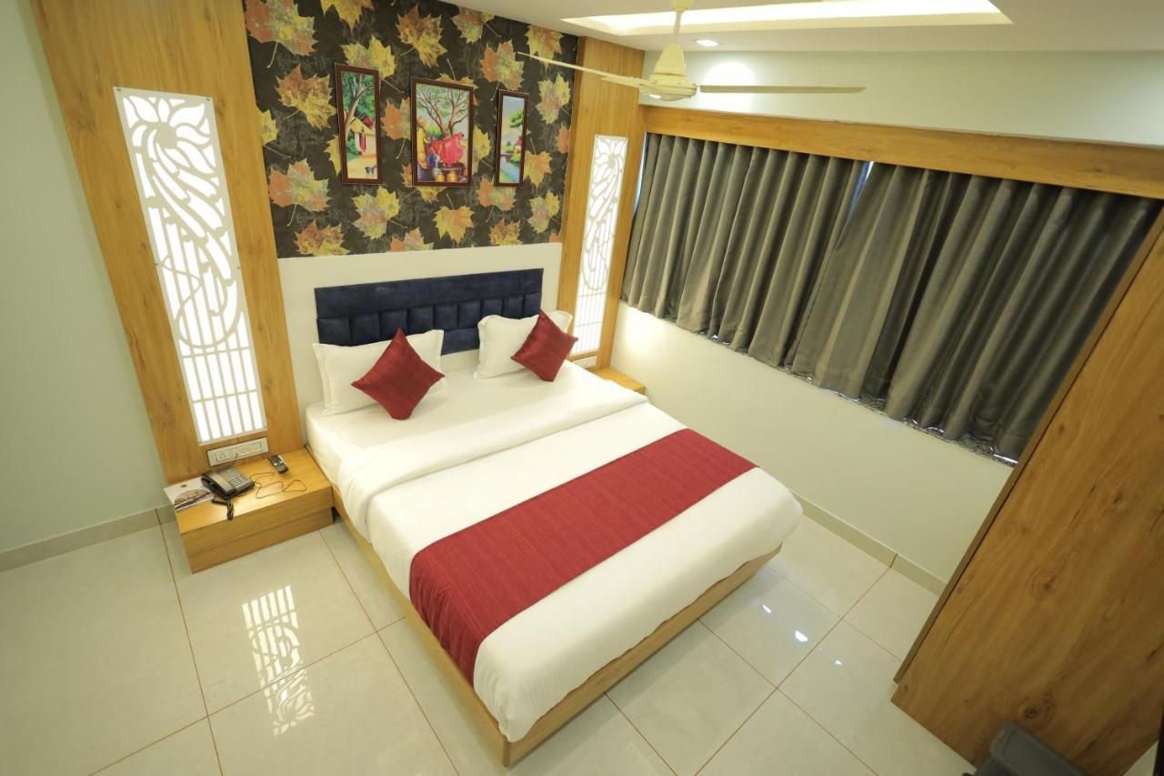 Hotel Rk Fortune Ahmedabad Exterior foto