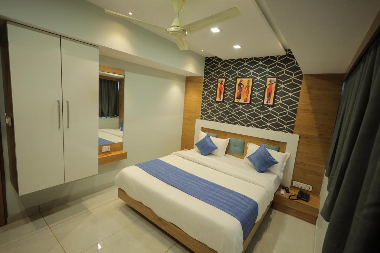 Hotel Rk Fortune Ahmedabad Exterior foto